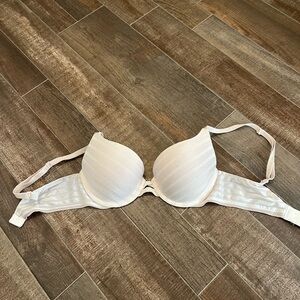 White/Pink Underwire Dream Angels Push-up Bra